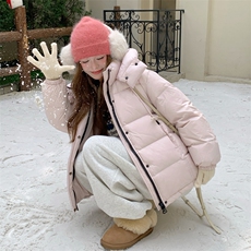 现货甜美泡芙感羽绒服外套女冬季新款韩系连帽加厚白鸭绒面包服，女装羽绒服，韩然一族