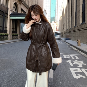 新品 5613-P225-K345-羊羔毛皮衣图片