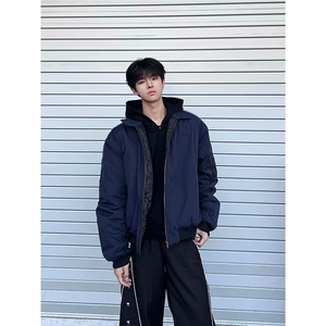 网红同款美式复古藏青色飞行员夹克外套潮牌欧美街头短款棒球服男图片