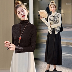 2025年春秋季新款复古新中式上衣女打底衫显瘦设计感高领内搭T恤，女装蕾丝衫/雪纺衫，芷墨服饰