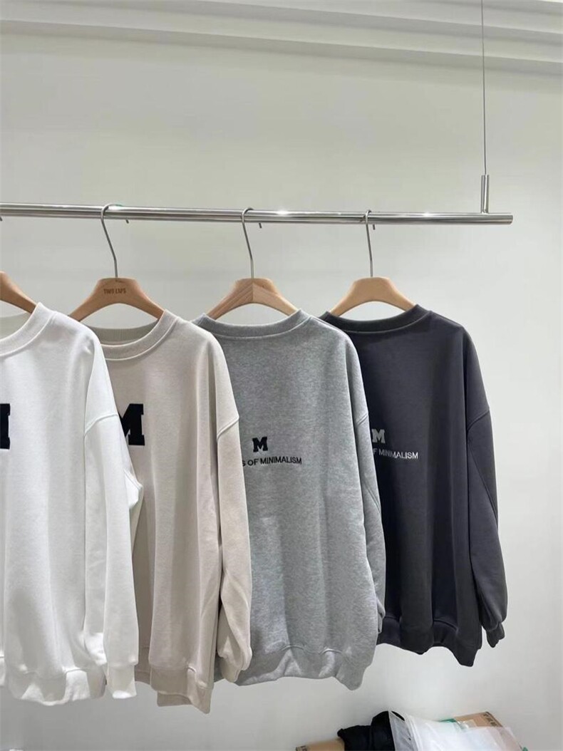 【秋季新品】字母刺绣卫衣，女装卫衣/绒衫，TWO LAPS