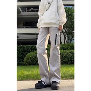 软壳冲锋裤男女同款秋季户外机能防水登山裤工装休闲裤图片