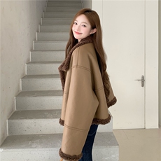 新款保暖外套皮毛一体A2560-P225-K335，女装短外套，2C261