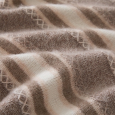 秋冬时尚百搭简约七针夹花拼色加厚儿童羊绒衫，童装儿童羊绒衫，跳跳羊儿童羊绒衫