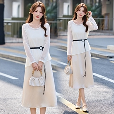 现货主推简洁领型气质减龄凸显女人味腰部显瘦收腰穿出迷人套裙，女装套装/套裙，时尚俏佳人