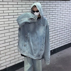 蓝色
