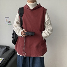 酒红色