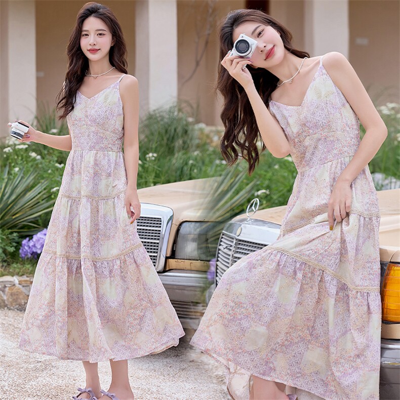 波西米亚连衣裙女2025新款夏季巨好看的气质显瘦绣花吊带长裙子，女装连衣裙，奋斗女王