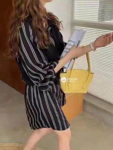 【现货】秋季新款条纹马甲两件套，女装马夹，1+9