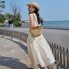 夏季2025新款超仙浪漫A字裙杏色法式波西米亚度假风拼接连衣裙女，女装连衣裙，江南女神