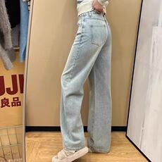 蓝色