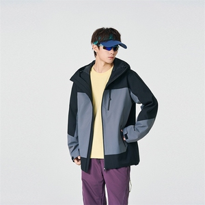 新款男女高品质户外登山服青少年学生冲锋衣夹克外套HS6607图片