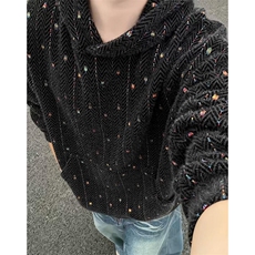 黑色