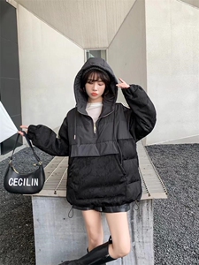 现货， 拼接羽绒服卫衣图片