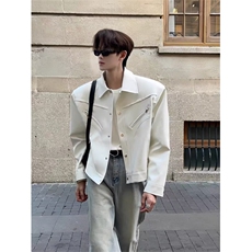 白色