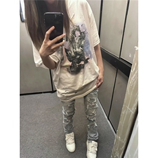 蓝色