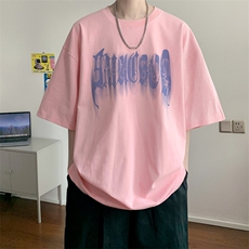 粉红色