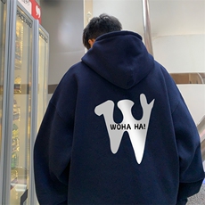藏青色