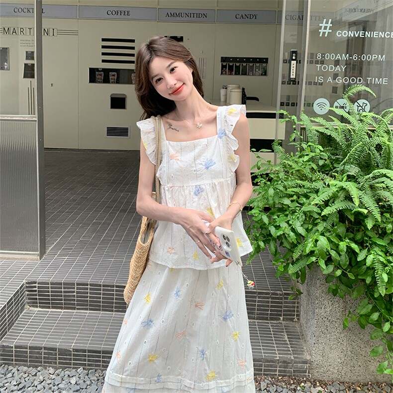 千金风刺绣无袖衬衫半身裙套装女夏高级感两件套巨好看超火温柔风,女装套装/套裙,2C052