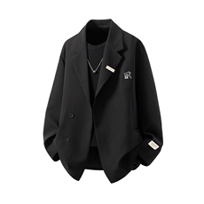 黑色
