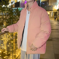 粉红色