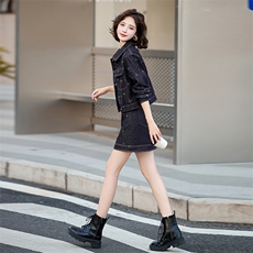 欧货复古设计感牛仔套装裤潮2024秋新款女时髦减龄气质短裙两件套，女装套装/套裙，江南女神
