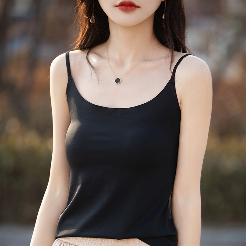 时尚百搭秋季新款黑色吊带背心女一字领修身显瘦可调节肩带打底衫图片