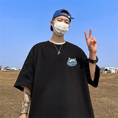 黑色