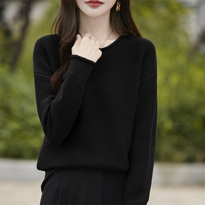 时尚百搭女士纯棉七针卷边圆领针织衫简约显瘦黑色长袖毛衣