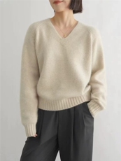 2025年秋季长袖长袖时尚百搭通勤简约休闲V领，女装针织衫/毛衣，佑昭祥羊绒