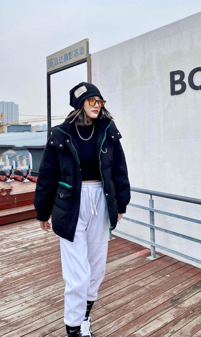 朵缇羽绒服，女装羽绒服，朵缇