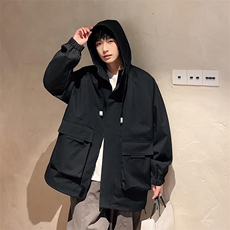 黑色