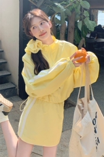休闲运动黄色防晒半身裙套装女夏2025新款两件套小个子爆款巨好看，女装套装/套裙，2C085
