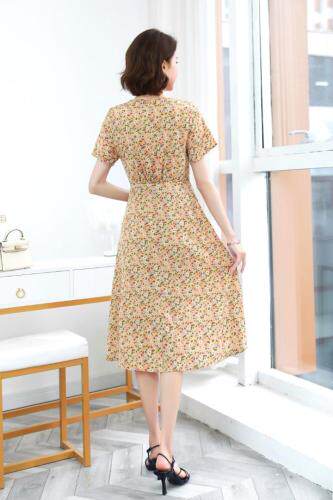 现货小碎花连衣裙，女装连衣裙，欧雅斯丹·尔