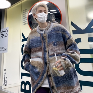 秋冬男圆领开衫毛衣条纹扎染单排扣渐变色贴标外套M5025 P70图片