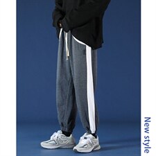 深灰色