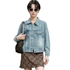 现跑量网红牛仔外套女炸街2024新款春秋季韩版宽松上衣短款长袖潮，女装牛仔外套，美拉德工厂直营店