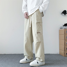 卡其色