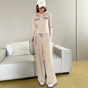 慵懒风运动休闲卫衣套装女春秋2025新款洋气时髦减龄阔腿裤两件套,女装套装/套裙,沫晗依美