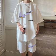 白色