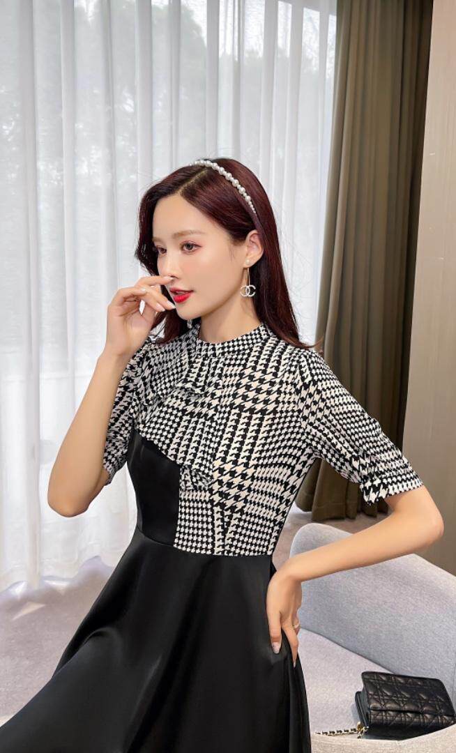 夏季新款连衣裙醋酸面料，女装连衣裙，秀水百合