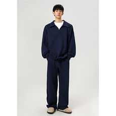 藏青色