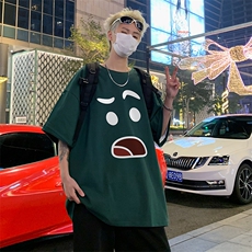 军绿色