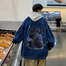 深蓝色