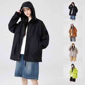 山系连帽夹克男士春秋新款户外冲锋衣工装上衣外套J90-P40