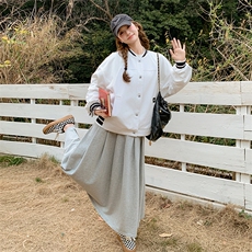 美式复古白色棒球服外套女春秋2025新款休闲气质独特别致夹克上衣，女装短外套，维壹