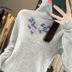 堆堆领100%纯羊毛衫女秋冬新款手工刺绣高领梅花羊绒衫百搭打底衫，女装羊毛衫，北娇羊绒