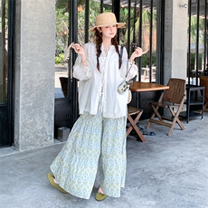 夏日松弛感穿搭套装2025新款白色防晒长袖衬衫碎花阔腿裙裤两件套，女装套装/套裙，2D009