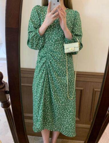 秋季新款碎花连衣裙现货，女装连衣裙，独屿