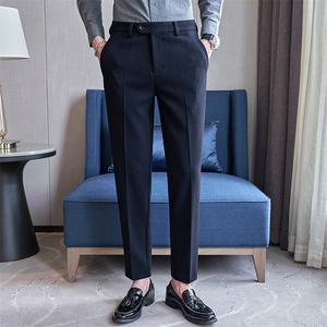 K2336-P78高品质含羊毛磨毛加厚面料商务修身休闲男士长裤-黑色,浅色羊毛围巾的搭配图片
